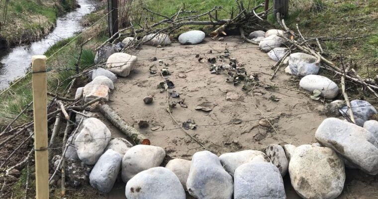 Header — Erdnistende Bienen — neue Standorte erstellen — vom 28. März&nbsp;2021